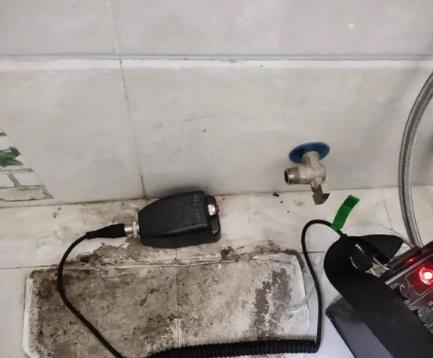 润州屋顶漏水维修公司分享下卫生间漏水的危害及解决方法